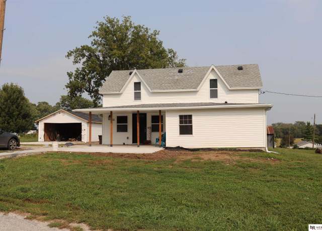 Property at 221 Maple St, Pleasant Dale, NE 68423, 5 beds, 2.5 baths