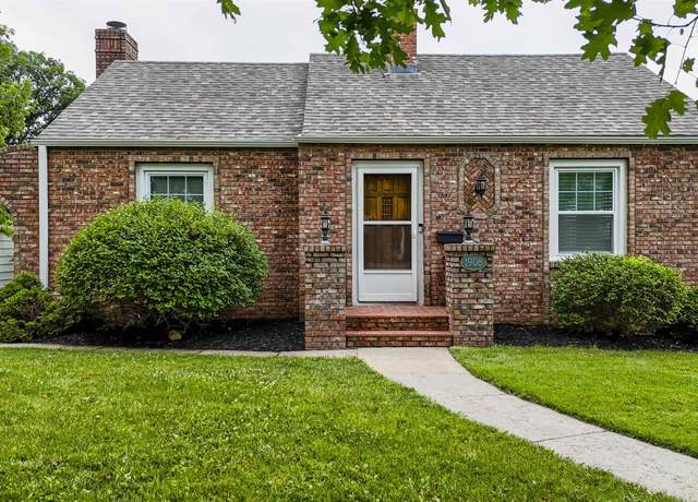 Property at 1908 S 62nd St, Omaha, NE 68106, 2 beds, 1.5 baths