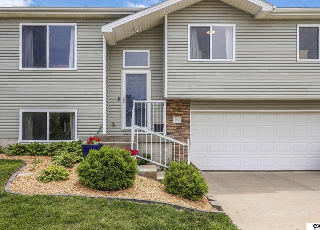 Property at 155 Vince Dr, Bennet, NE 68317, 3 beds, 2.5 baths