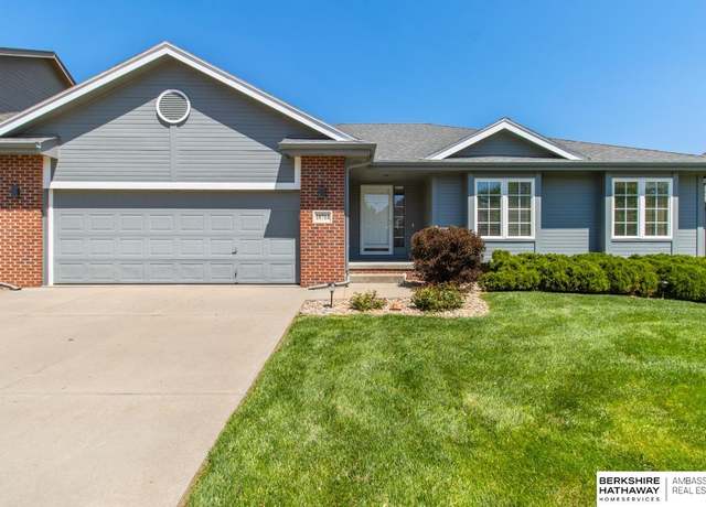 Property at 18714 Lillian St, Omaha 68236, 3 beds, 2 baths