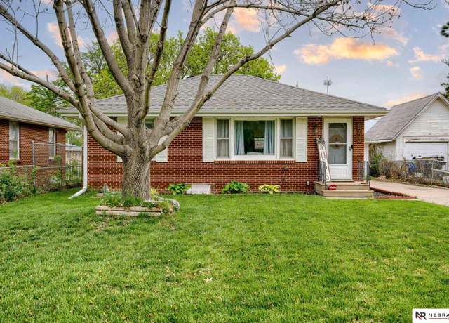 Property at 6900 Benton St, Lincoln, NE 68507, 2 beds, 2 baths