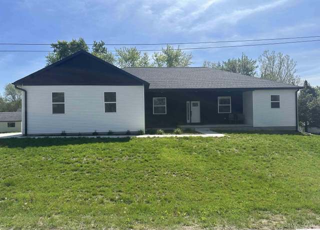 Property at 206 A St, Douglas, NE 68344, 4 beds, 2.5 baths