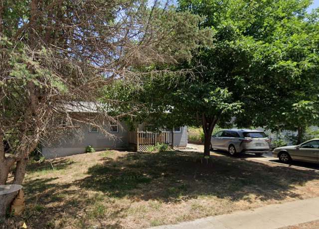 Property at 4911 N 62 St, Omaha, NE 68104, 5 beds, 2 baths