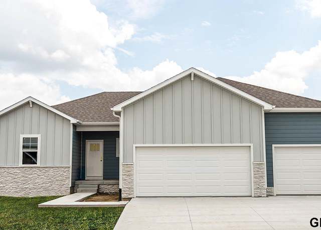 Property at 6216 Harvest Dr, Papillion, NE 68157, 4 beds, 3.5 baths