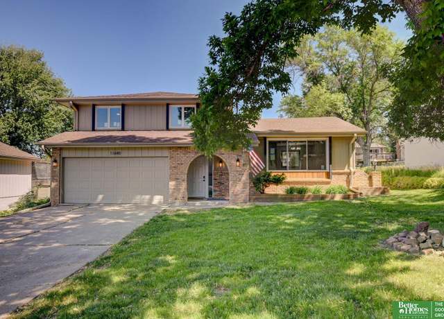 Property at 11680 Meredith Ave, Omaha, NE 68164, 3 beds, 2.5 baths