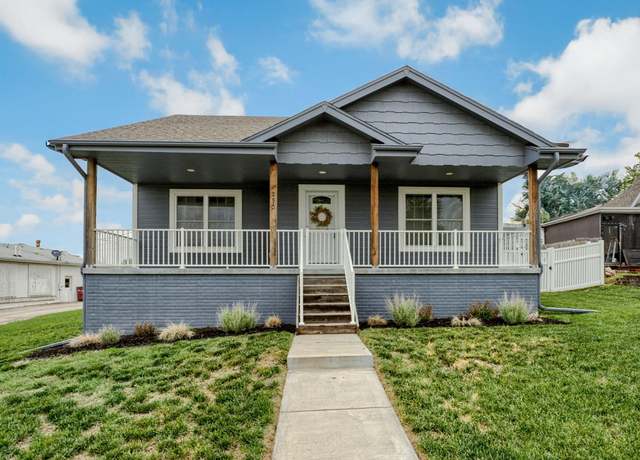 Property at 230 Locust St, Springfield, NE 68059, 2 beds, 2 baths