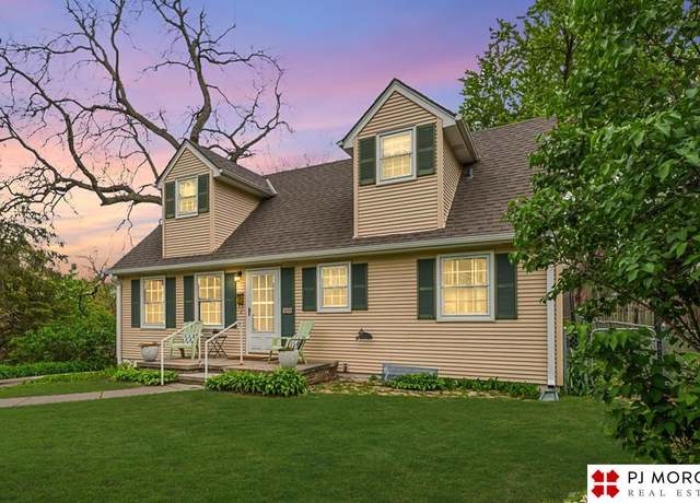 Property at 6701 Lake St, Omaha, NE 68104, 4 beds, 2 baths