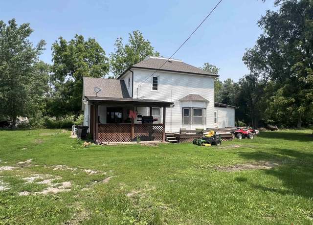 Property at 612 420 Rd, Beaver Crossing, NE 68313, 3 beds, 2 baths