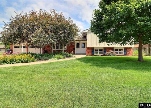 Property at 1154 N Clarmar Ave, Fremont, NE 68025, 3 beds, 2 baths