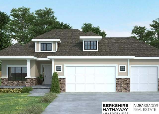 Property at 11723 Cove Hollow Dr, Papillion, NE 68046, 4 beds, 3 baths