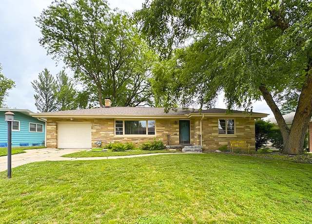 Property at 4520 Polk St, Omaha, NE 68117, 2 beds, 1 bath