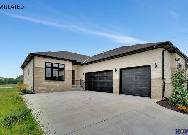 Property at 9121 White Horse Way, Lincoln, NE 68520, 4 beds, 3 baths