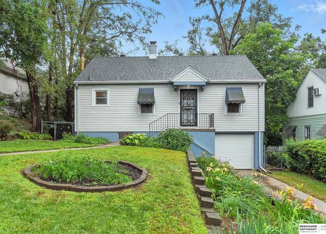 Property at 4811 Binney St, Omaha, NE 68104, 2 beds, 1 bath