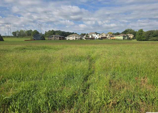 Property at 2901 Lakeside Dr, Plattsmouth, NE 68048