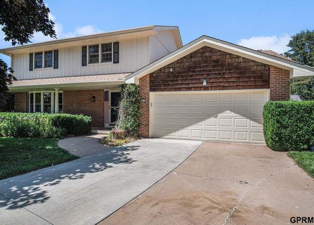 Property at 14710 Frances Cir, Omaha, NE 68144, 4 beds, 2.5 baths