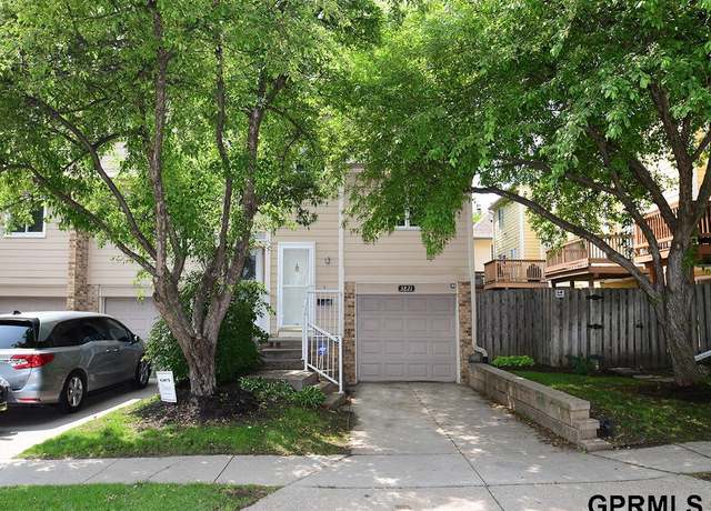 Property at 3821 Davenport St, Omaha, NE 68131, 3 beds, 1.5 baths