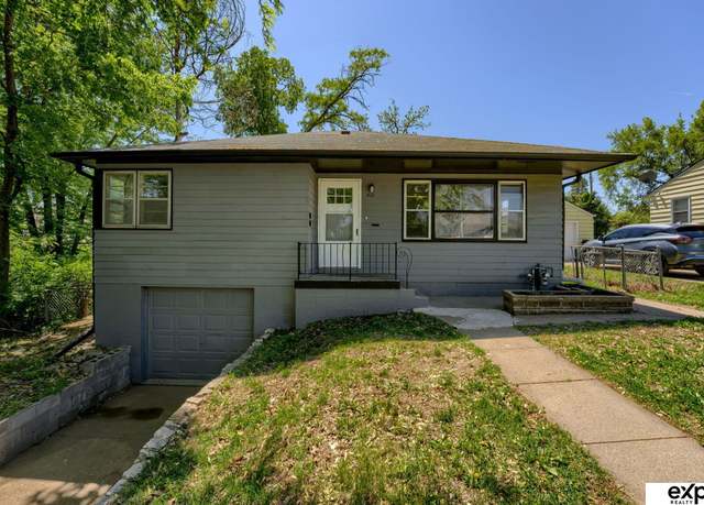 Property at 4111 Camden Ave, Omaha, NE 68111, 3 beds, 1 bath