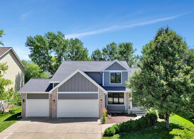 Property at 5844 S 91st St, Lincoln, NE 68526, 7 beds, 3.5 baths
