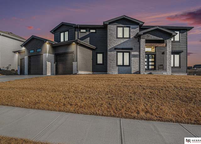 Property at 6953 N 172nd St, Bennington, NE 68007, 4 beds, 3.5 baths