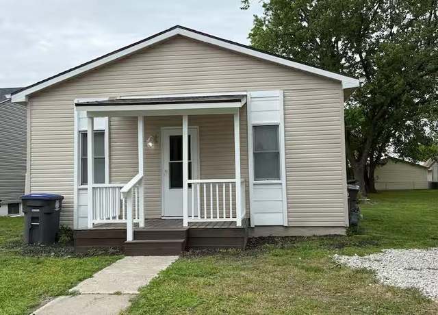 Property at 1320 Avenue H, Council Bluffs, IA 51505, 3 beds, 1 bath
