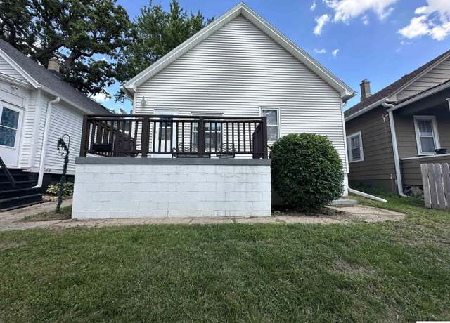 Property at 2329 S 11th St, Omaha, NE 68108, 2 beds, 1 bath