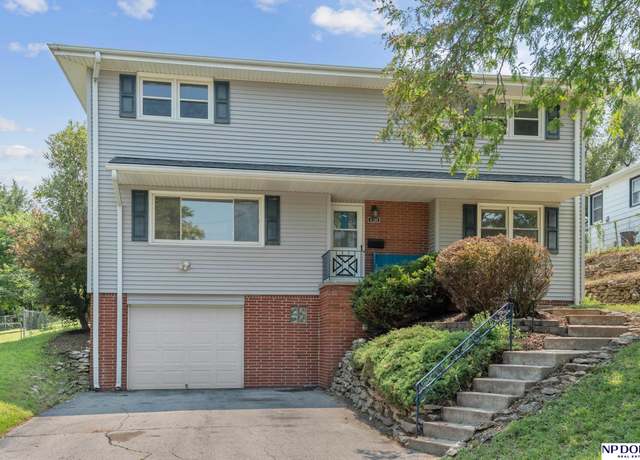 Property at 4709 Bancroft St, Omaha, NE 68106, 4 beds, 2.5 baths