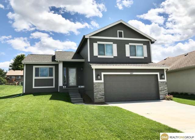 Property at 8207 Craig Ave, Omaha, NE 68122, 3 beds, 2.5 baths