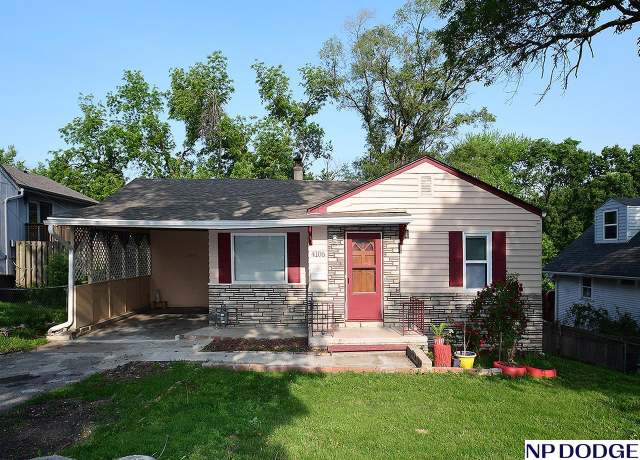Property at 4106 N 61 St, Omaha, NE 68104, 2 beds, 2 baths