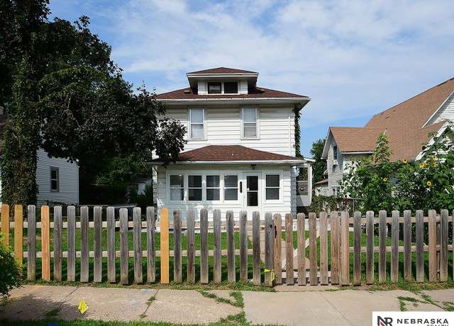 Property at 616 N 41st Ave, Omaha, NE 68131, 6 beds, 3 baths