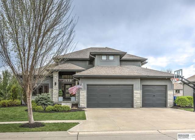 Property at 1330 S 210 St, Omaha, NE 68022, 5 beds, 3.5 baths