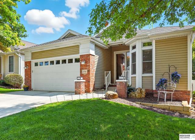 Property at 1731 S 173rd Plz, Omaha, NE 68130, 2 beds, 3 baths