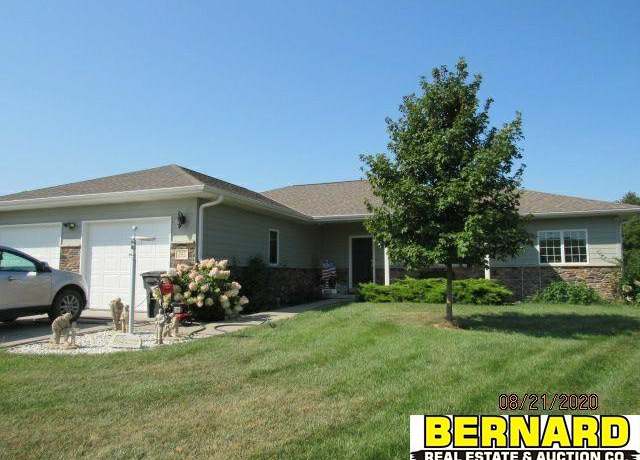Property at 527 Terra Oaks Dr, Nebraska City, NE 68410, 5 beds, 2.5 baths