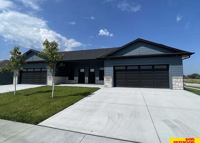 Property at 347 Capstone Dr, Fremont, NE 68025, 4 beds, 3 baths