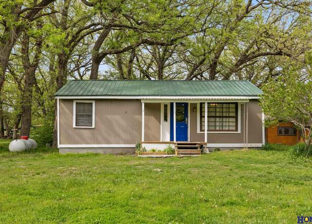 Property at 2154 Blue River Lodge Trl #11, Crete, NE 68333, 2 beds, 1.5 baths