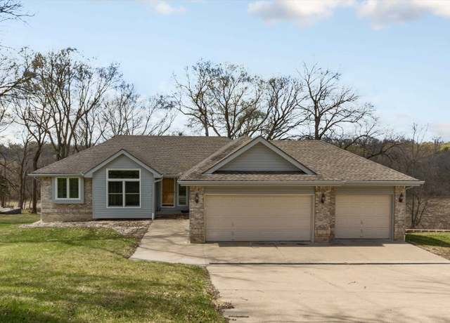 Property at 22690 Forrester Ln, Glenwood, IA 51534, 3 beds, 2.5 baths