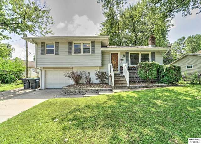 Property at 14167 Karl St, Omaha, NE 68137, 3 beds, 1 bath