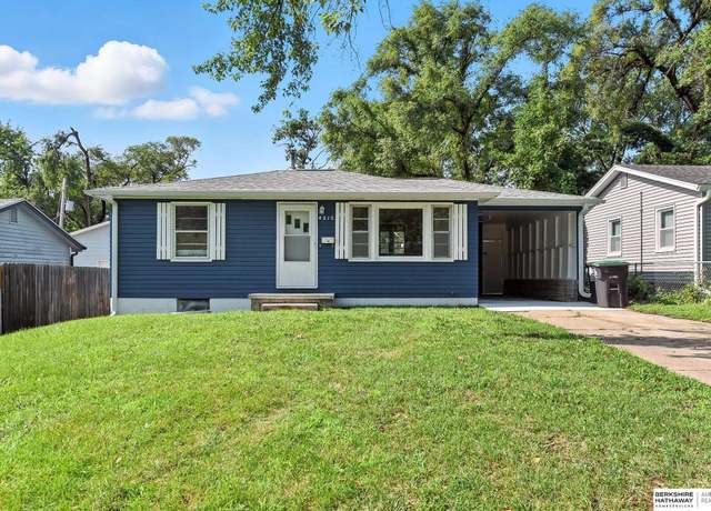 Property at 4215 Vernon Ave, Omaha, NE 68111, 2 beds, 1.5 baths