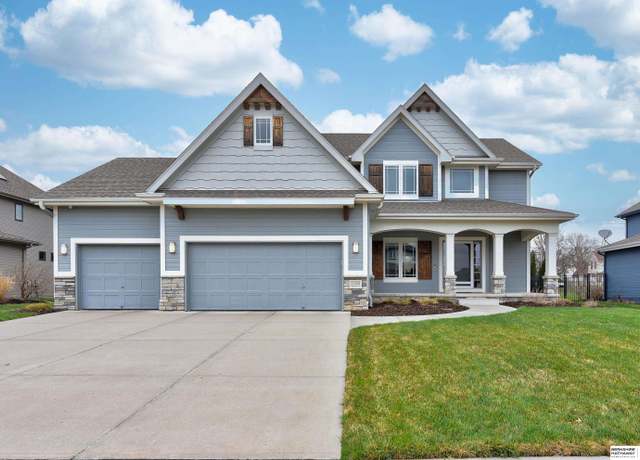 Property at 12308 Windward Ave, Papillion, NE 68046, 6 beds, 4.5 baths