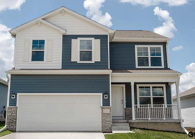 Property at 12902 S 66th Ave, Papillion, NE 68157, 4 beds, 2.5 baths