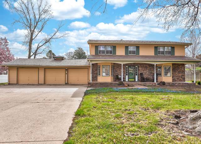 Property at 607 Meadow Rd, Omaha, NE 68154, 4 beds, 3.5 baths