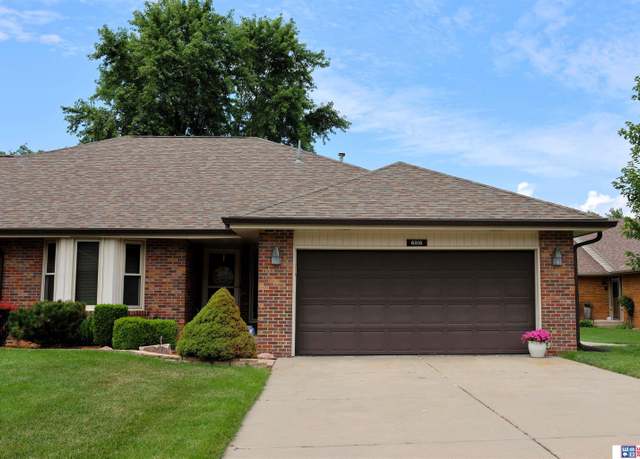 Property at 6916 Old Post Pl, Lincoln, NE 68516, 3 beds, 3 baths