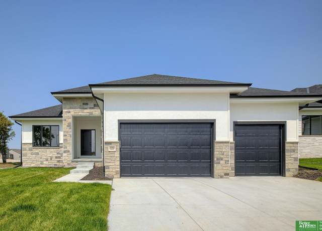 Property at 20986 Polk St, Elkhorn, NE 68022, 5 beds, 3 baths
