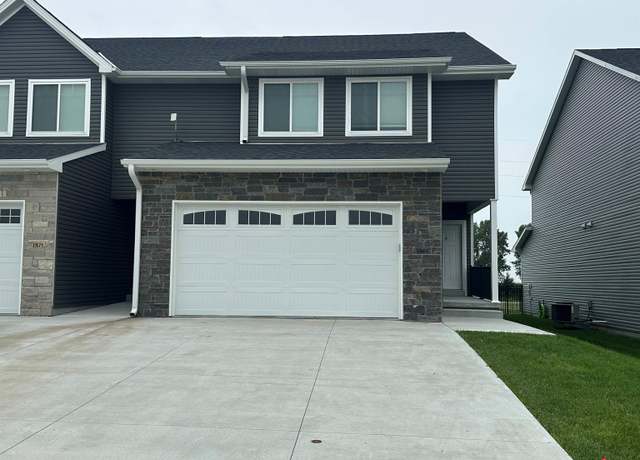 Property at 1861 Titan Pl, Hickman, NE 68372, 3 beds, 2.5 baths