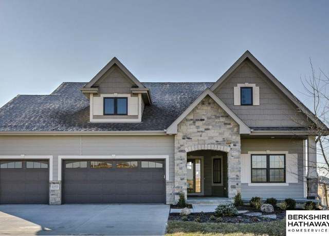 Property at 4315 S 219th St, Elkhorn, NE 68022, 4 beds, 3 baths