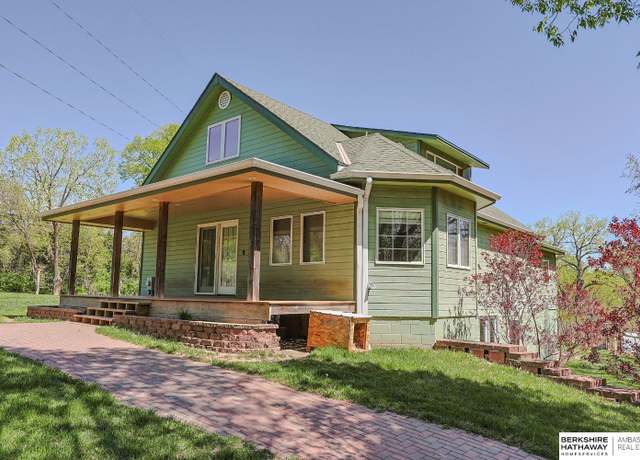Property at 5531 County Road 34, Fort Calhoun, NE 68023, 4 beds, 2 baths