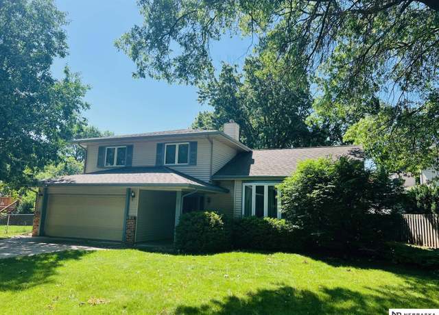 Property at 6211 S 150th St, Omaha, NE 68137, 3 beds, 2.5 baths