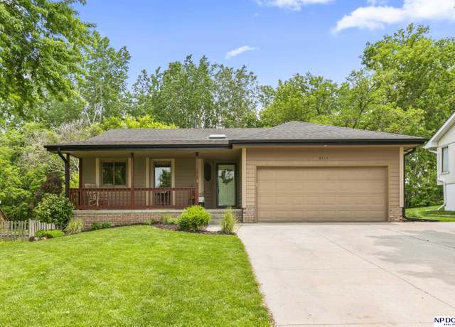 Property at 2115 Corn Dr, Papillion, NE 68046, 4 beds, 2.5 baths