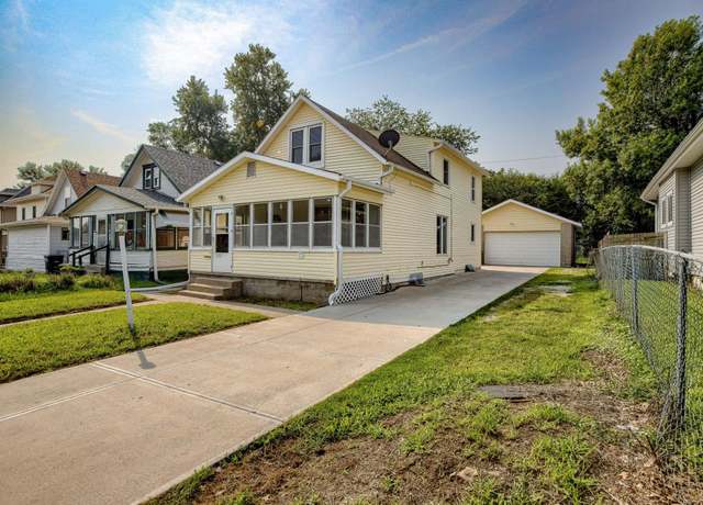 Property at 2527 Wirt St, Omaha, NE 68111, 4 beds, 2.5 baths