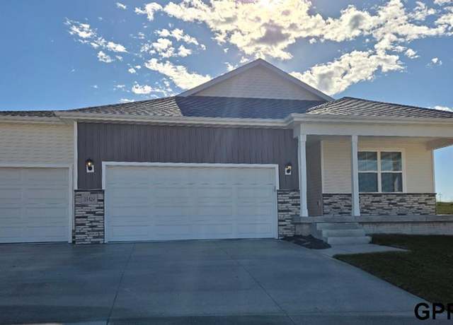 Property at 8403 S 184th St, Gretna, NE 68136, 4 beds, 3 baths