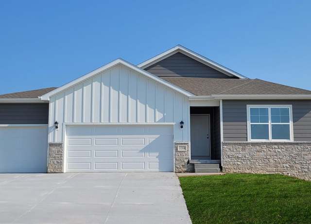 Property at 6304 Harvest Dr, Papillion, NE 68157, 4 beds, 3 baths